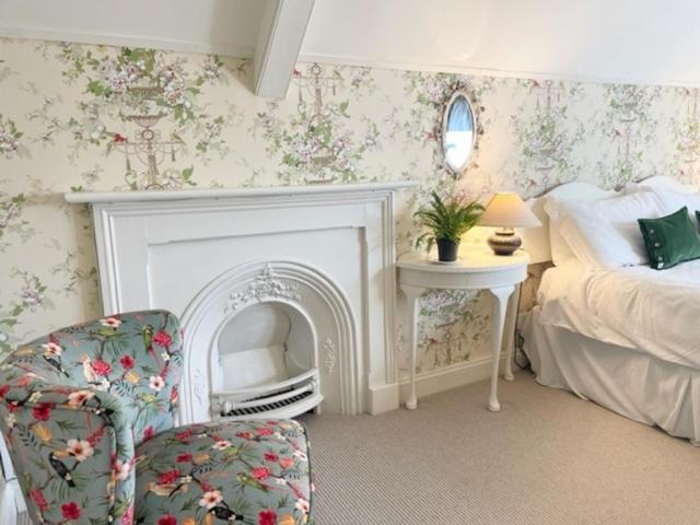 The Mount Somerton Retreat - Nr Bruton, Glastonbury, The Spectacular Wells Cathedral, Millfield School, Leonardo Helicopters, Yeovilton المظهر الخارجي الصورة