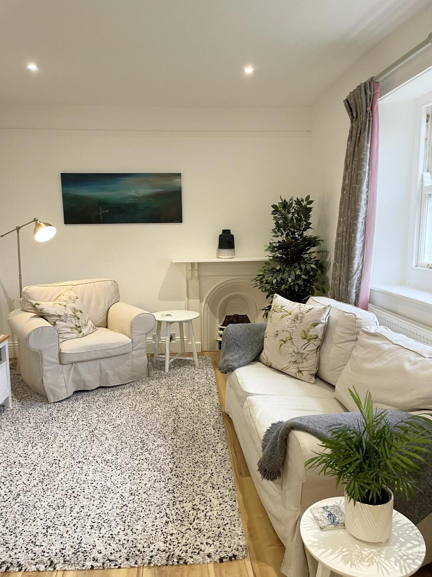 The Mount Somerton Retreat - Nr Bruton, Glastonbury, The Spectacular Wells Cathedral, Millfield School, Leonardo Helicopters, Yeovilton الغرفة الصورة